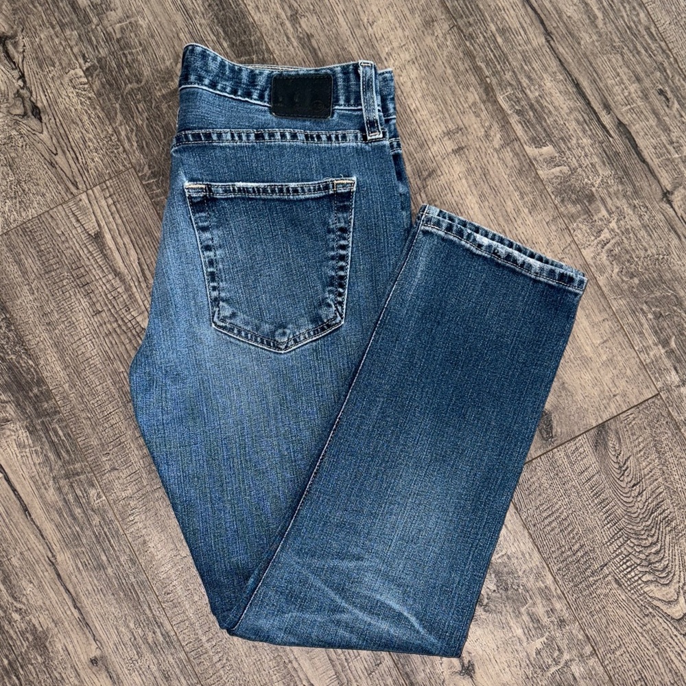AG-ED distressed medium wash jeans - Picture 7 of 8